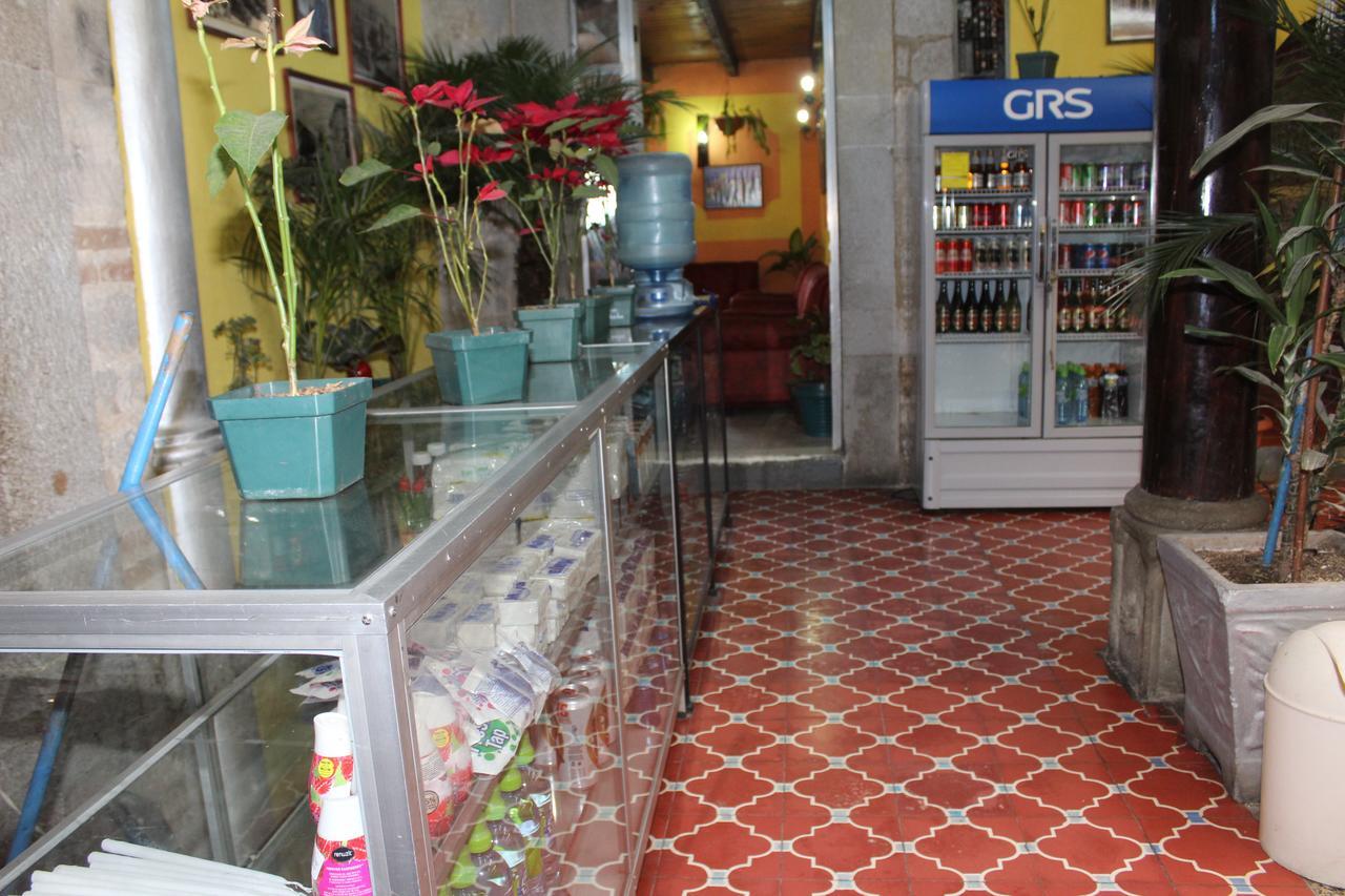 Hotel Casa Del Viajero Quetzaltenango Bagian luar foto
