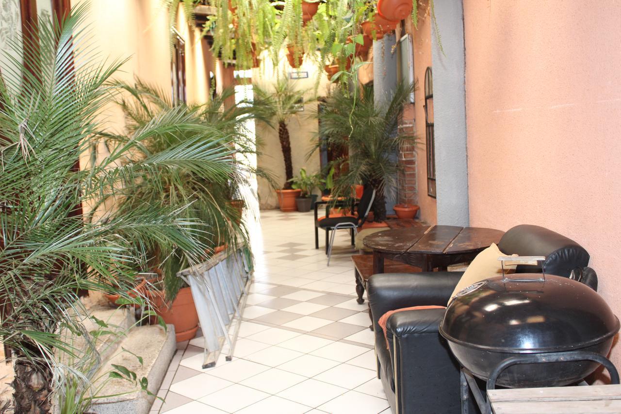Hotel Casa Del Viajero Quetzaltenango Bagian luar foto